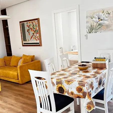 Saal Apartment